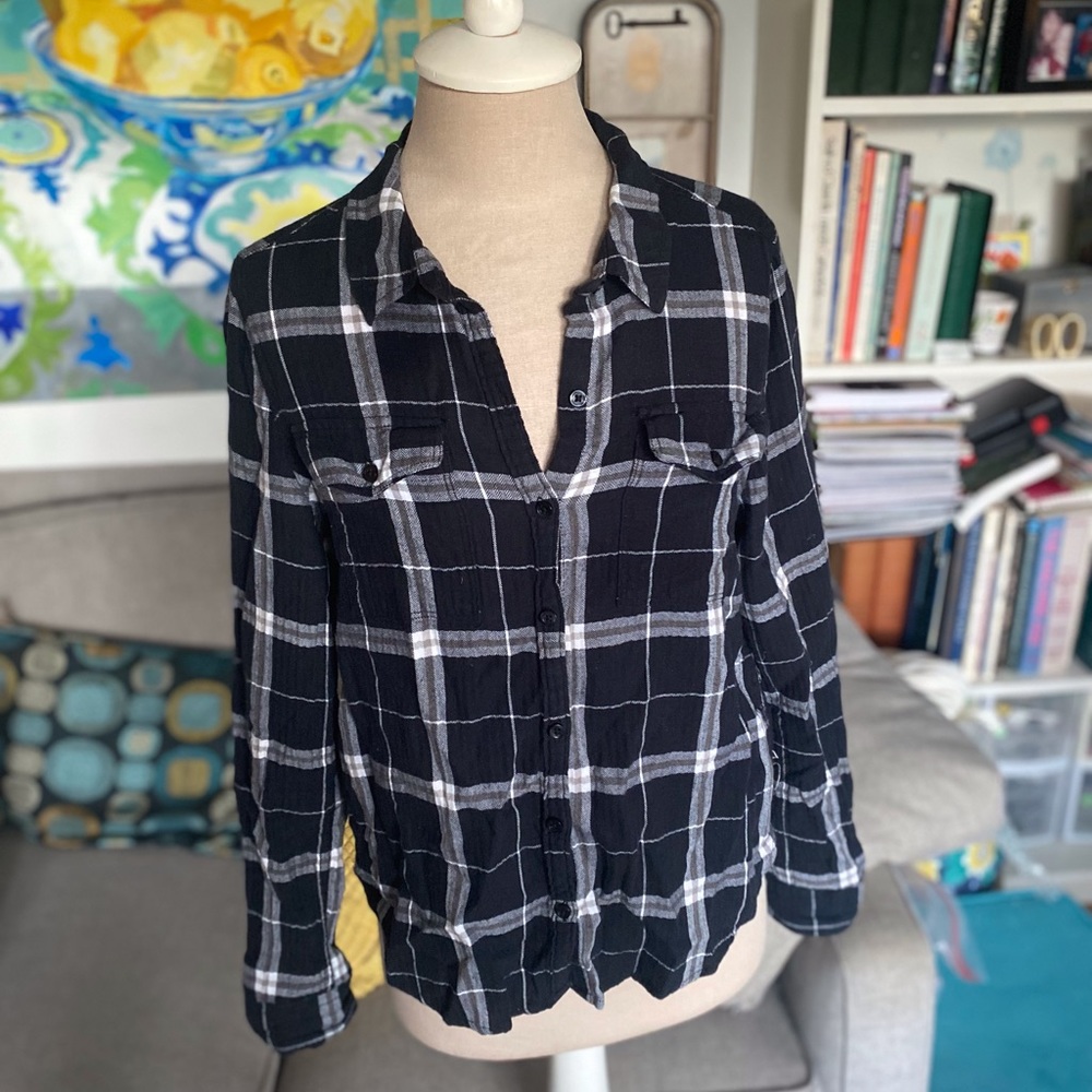 SO So Perfect Shirt M Black White Flannel Cotton Front Pockets VGUC
